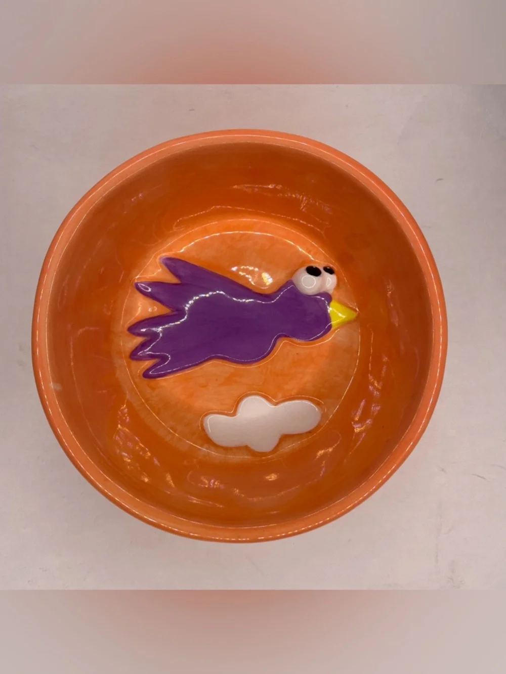 CERAMIC RUSS “BRITE SPOTS” DOG/CAT ORANGE BOWL SIGNED BY DEBBY CARMAN 5”